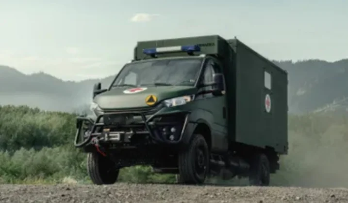 military_vehicles_lucsan4